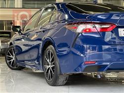 تۆیۆتا کامری